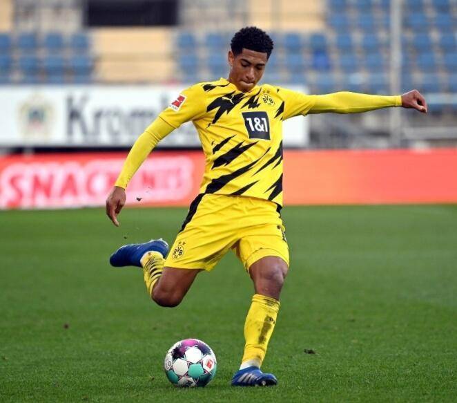 帕福斯前锋：大卫-路易斯的技术没下降，是许多队友的导师