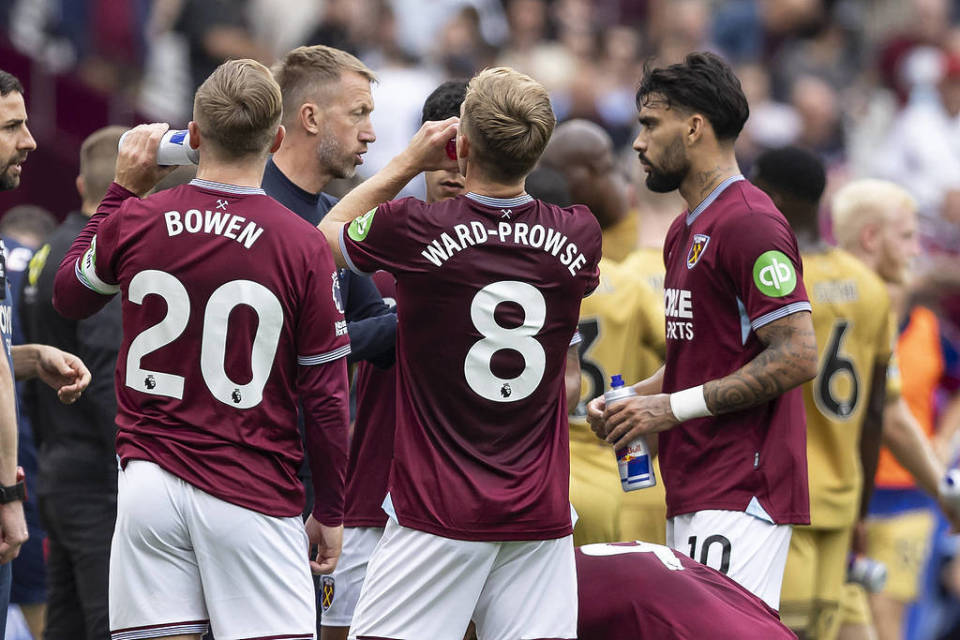 16岁郑俊鸿残特奥会50米蛙泳夺冠，福建代表团游泳首金