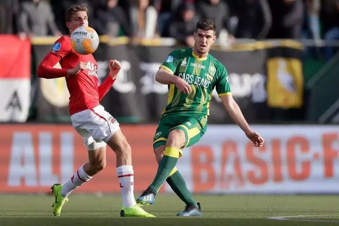 对海牛防守 对海牛防守